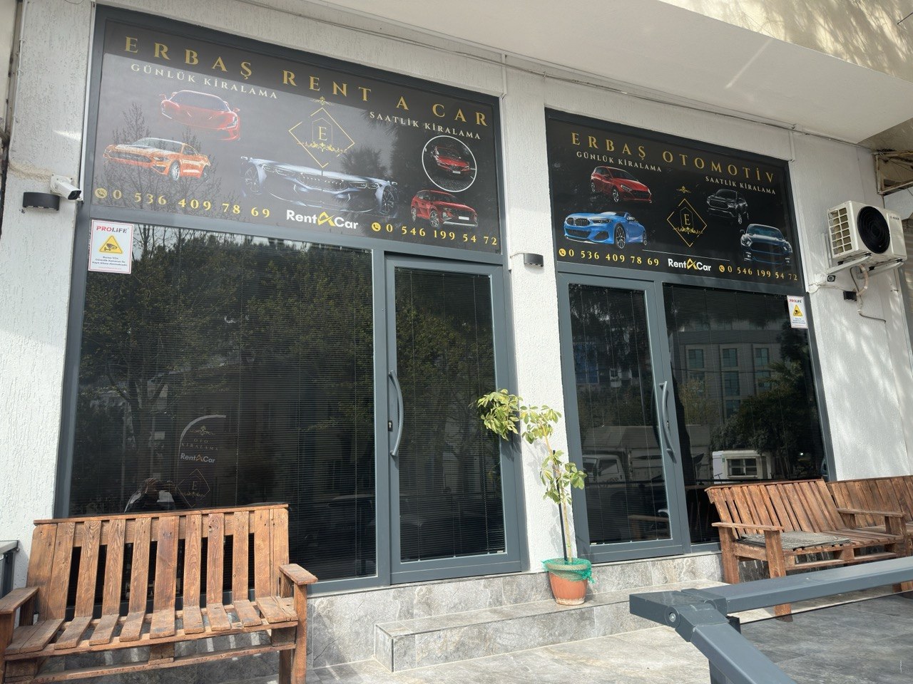 ERBAŞ RENT A CAR Gemlik Mağaza Cephesi